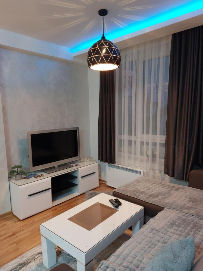 Apartman Kraljevi Cardaci Sadikovic Sa Garazom Kopaonik Buitenkant foto