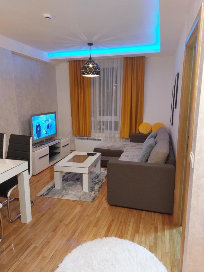Apartman Kraljevi Cardaci Sadikovic Sa Garazom Kopaonik Buitenkant foto